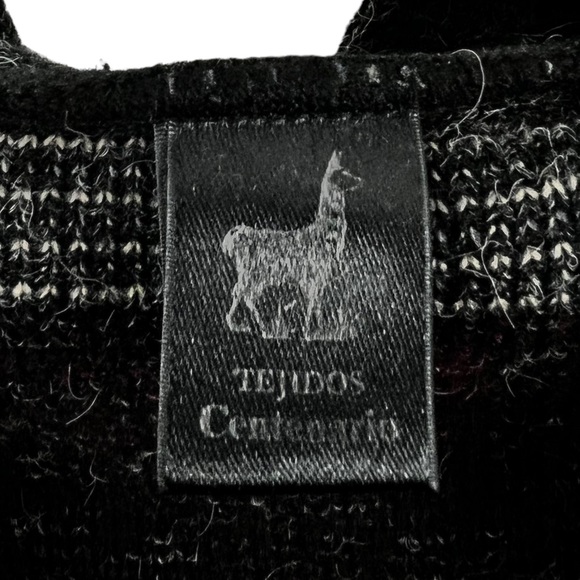 Tejidos Centenario Mens OS Large Sweater Cardigan Wool Angora Knit LLama Design - Picture 7 of 9